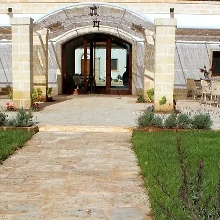 Masseria Zambardo Bauernhof *